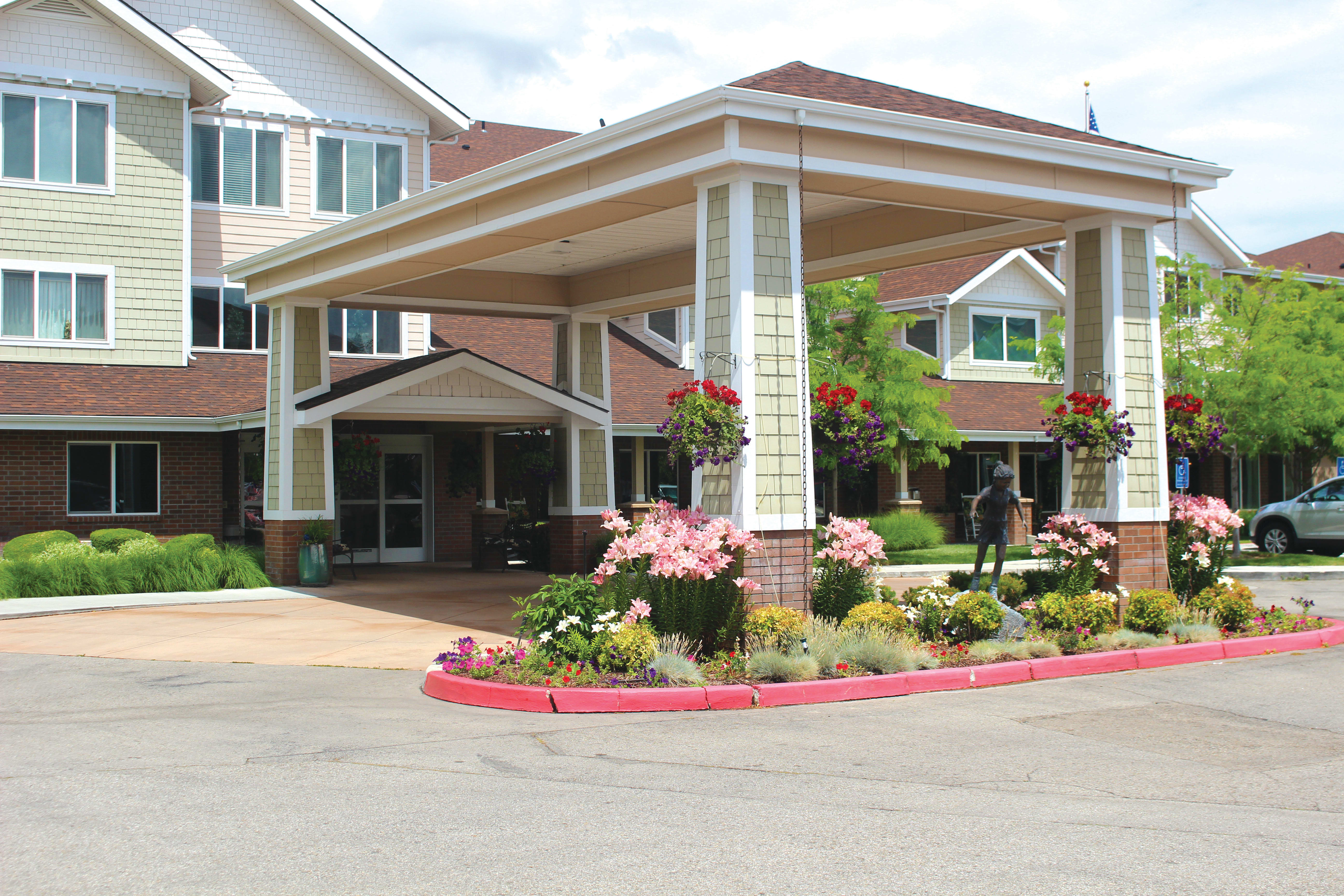 Salmon Creek community exterior