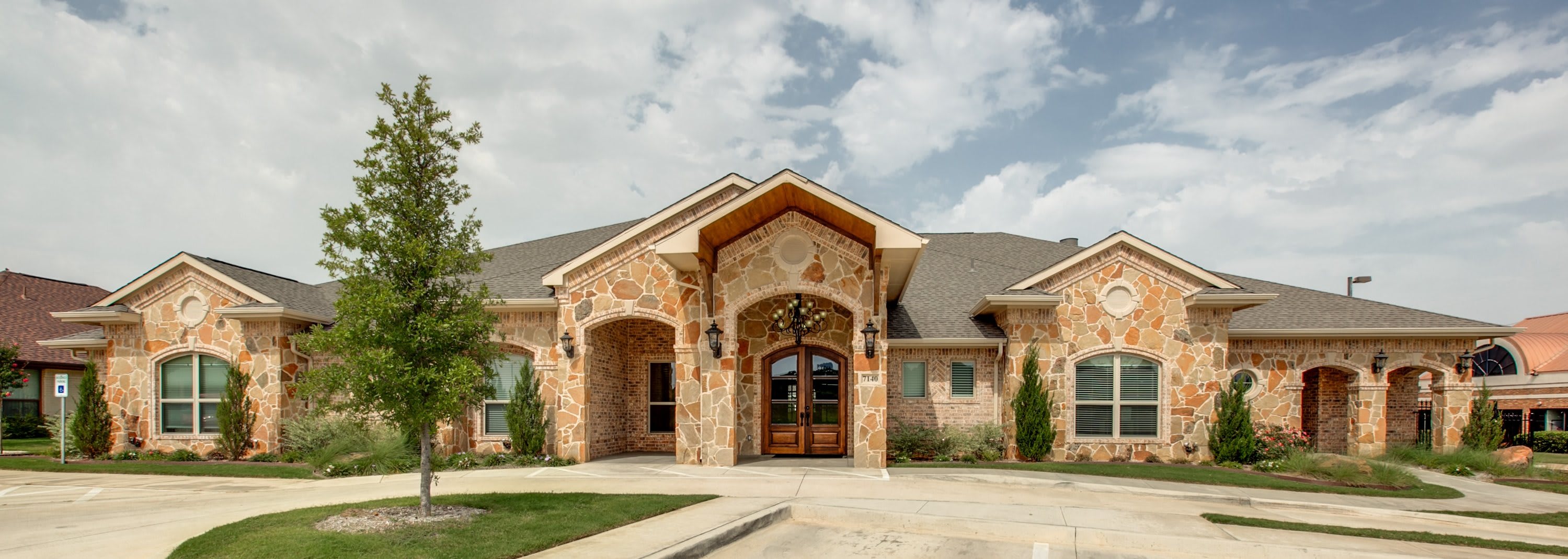 Avalon Memory Care - 7200 Hwy 287 community exterior