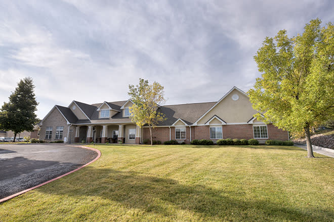 Brookdale Broadmoor community exterior