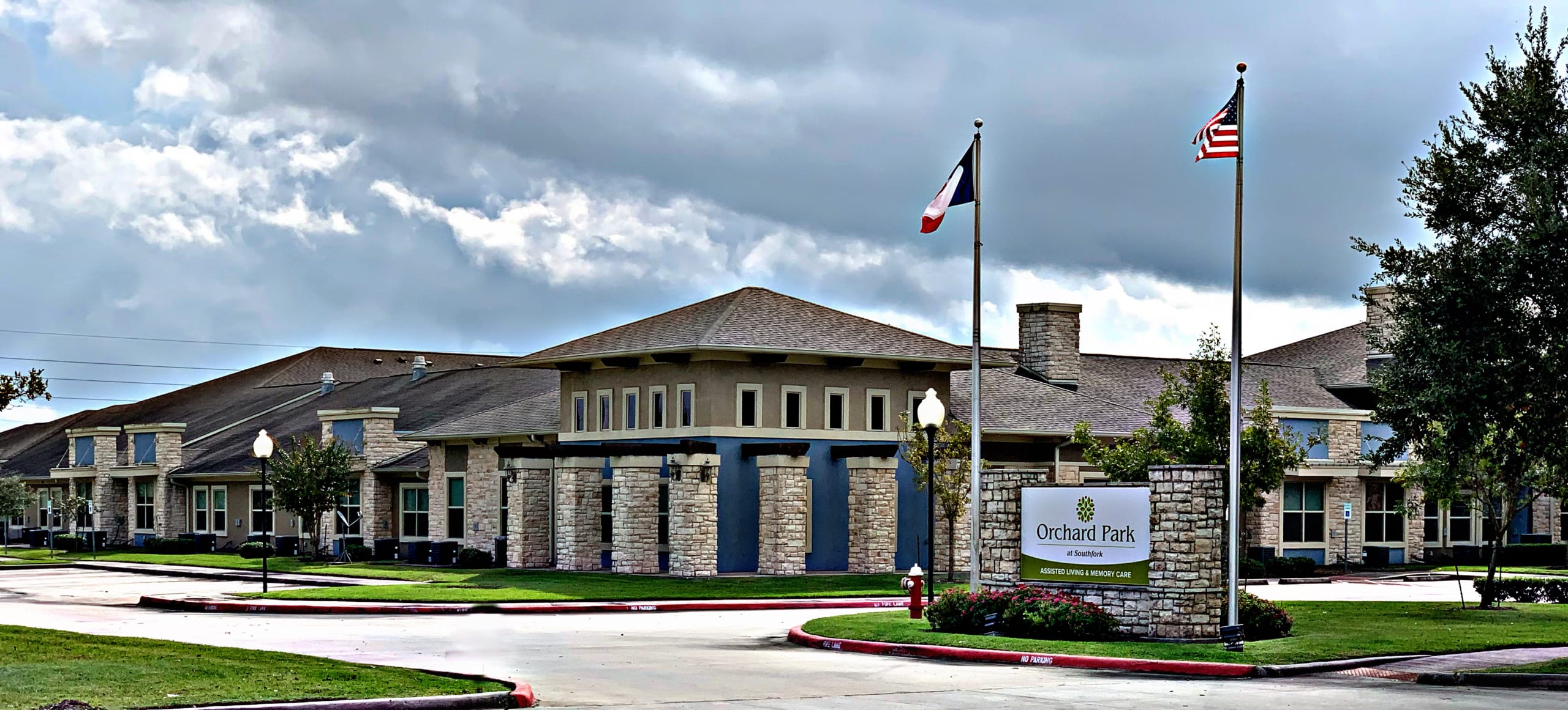 Orchard Park at Southfork community exterior