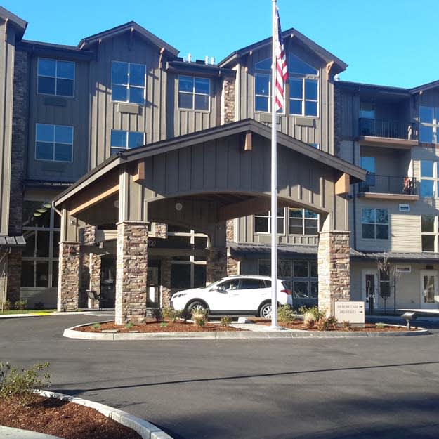 Bonaventure of Salmon Creek community exterior