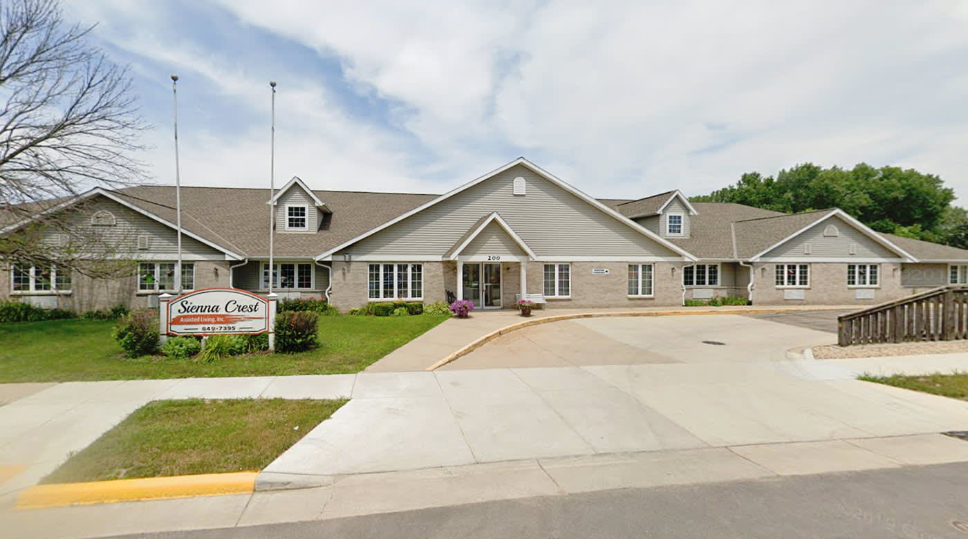 Sienna Crest - Waunakee community exterior