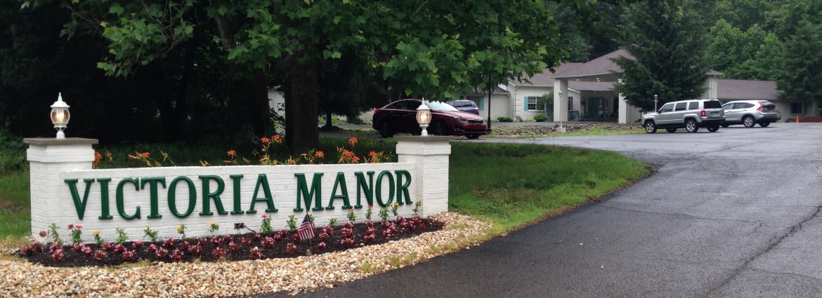 Victoria Manor Living