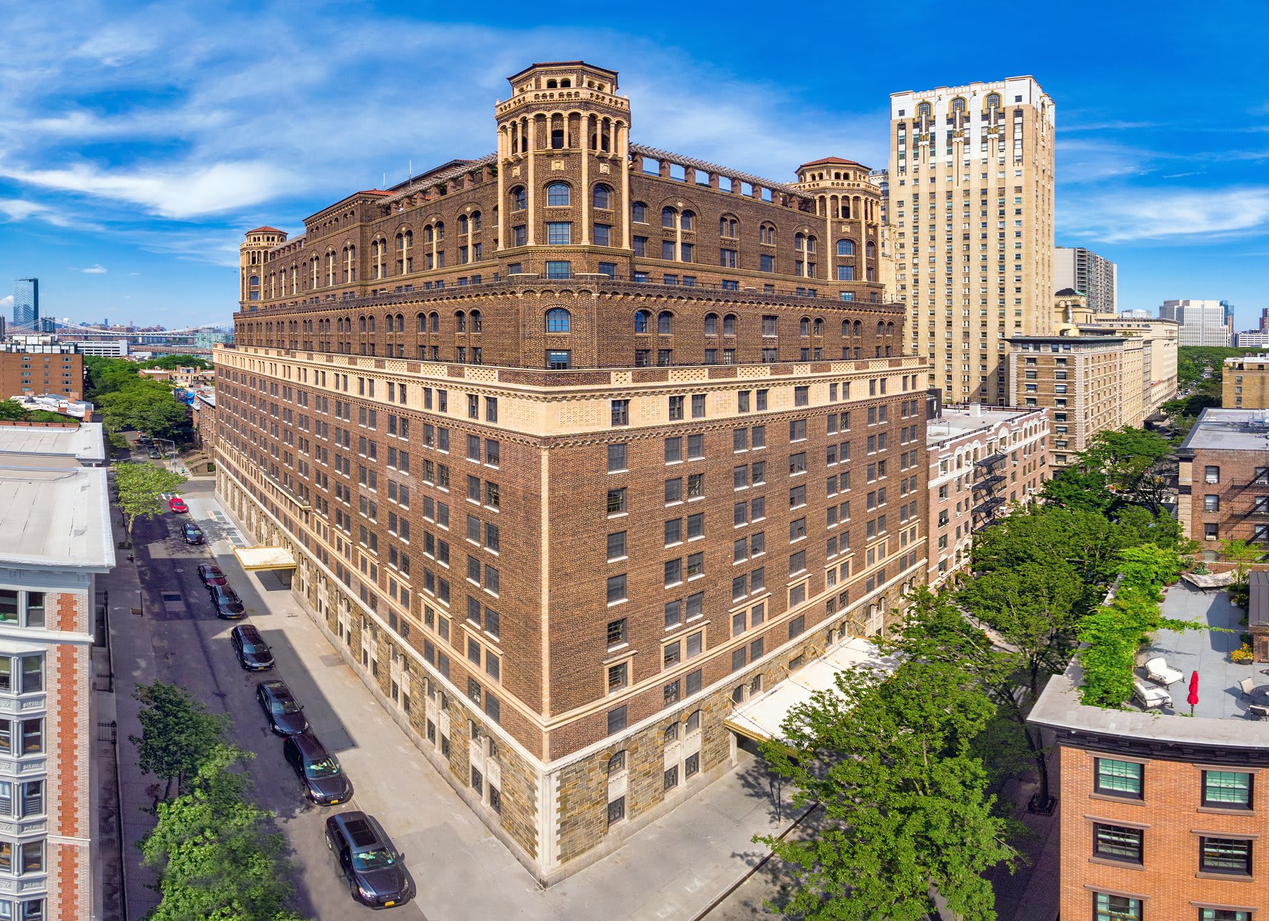 The Watermark at Brooklyn Heights community exterior