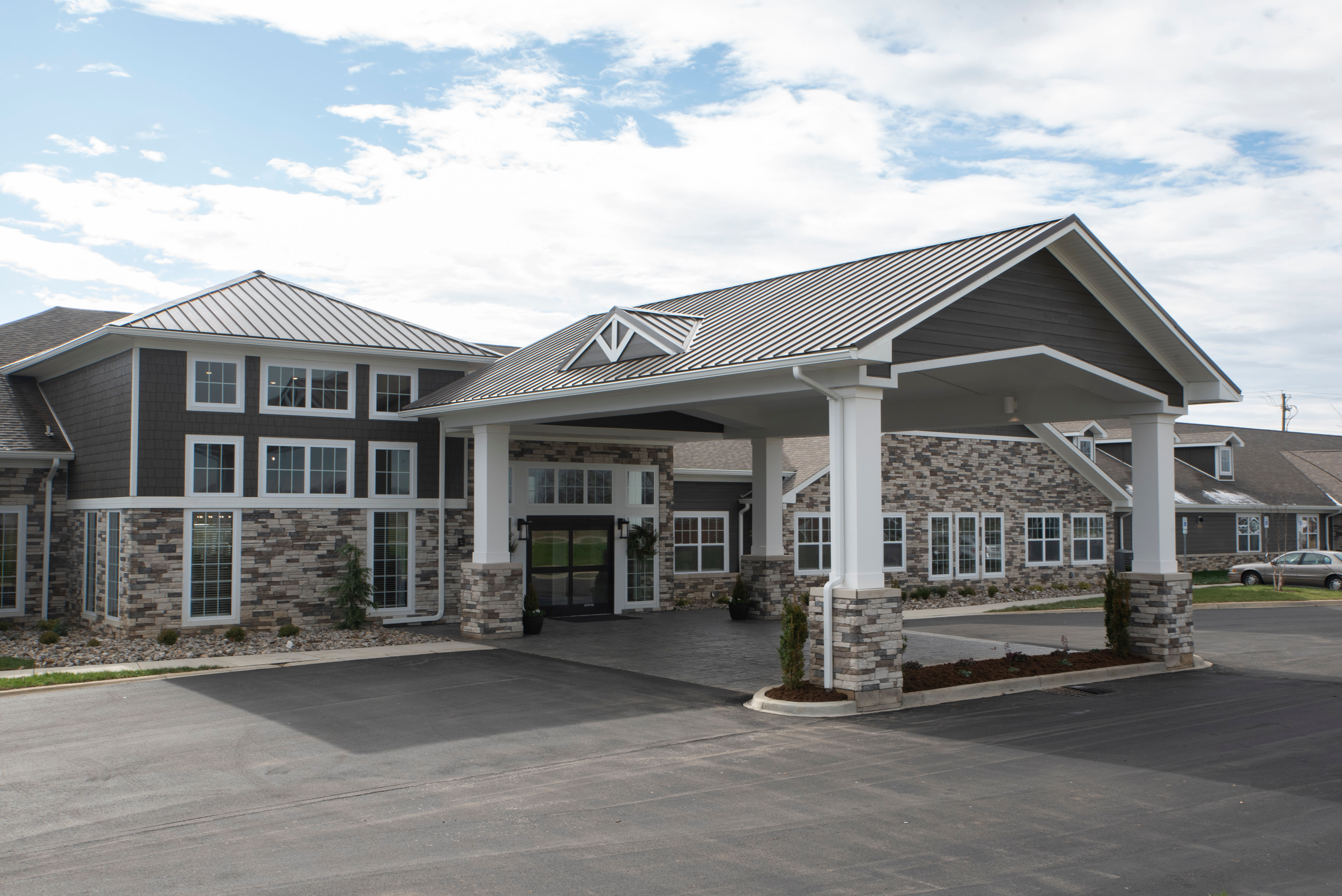 Boonesboro Trail Senior Living community exterior