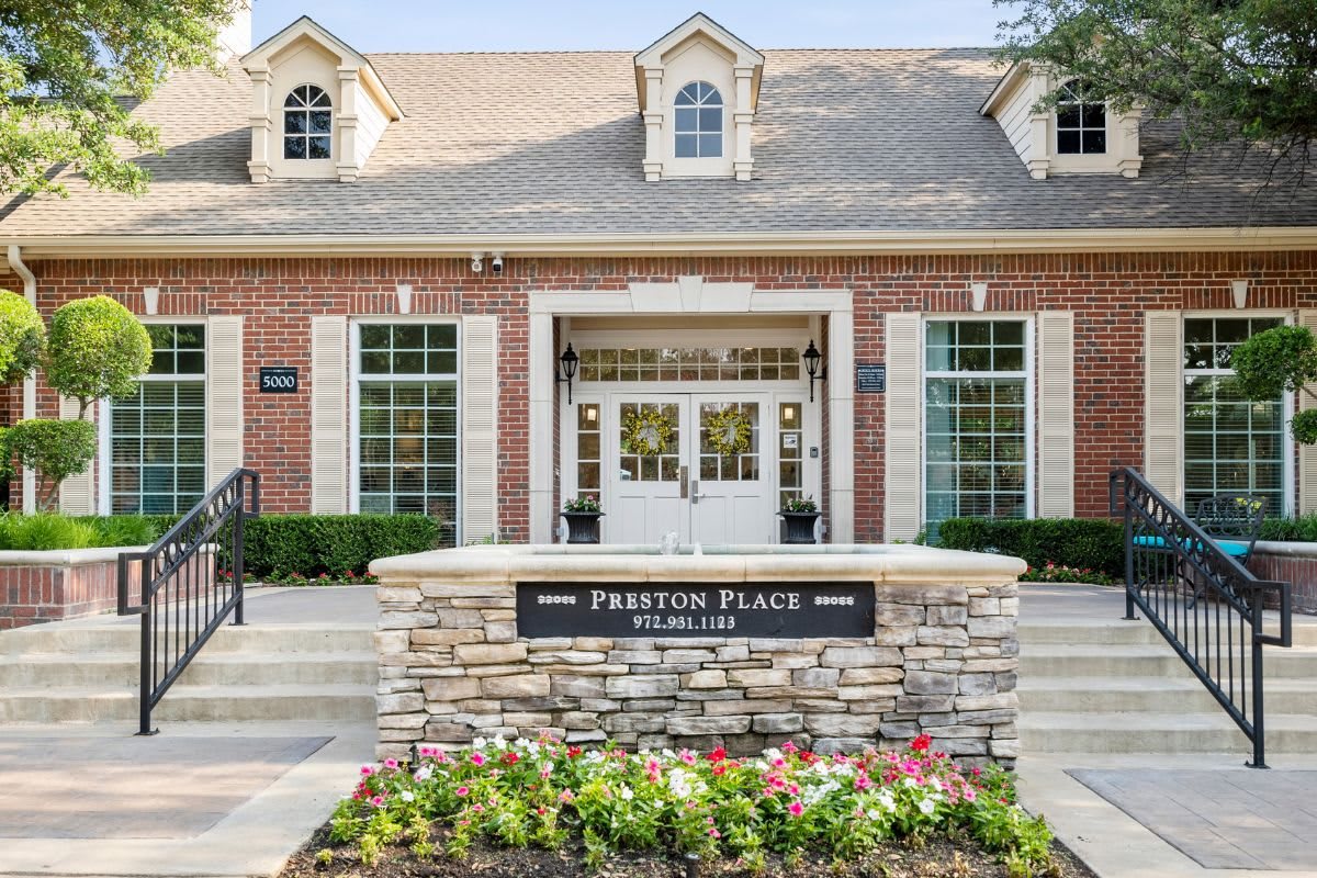 The Oaks at Plano