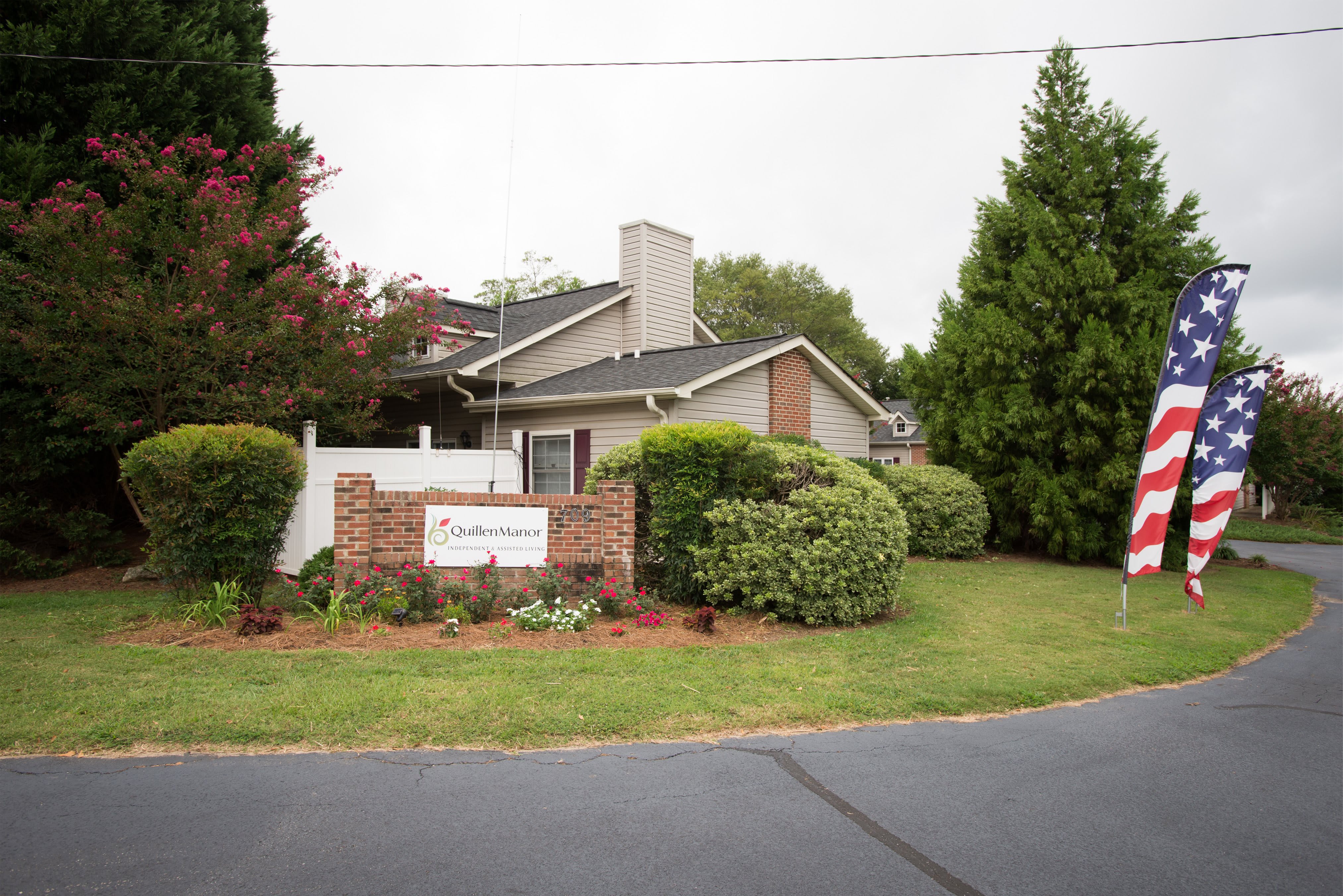 Photo of Quillen Manor Assisted Living and Villas