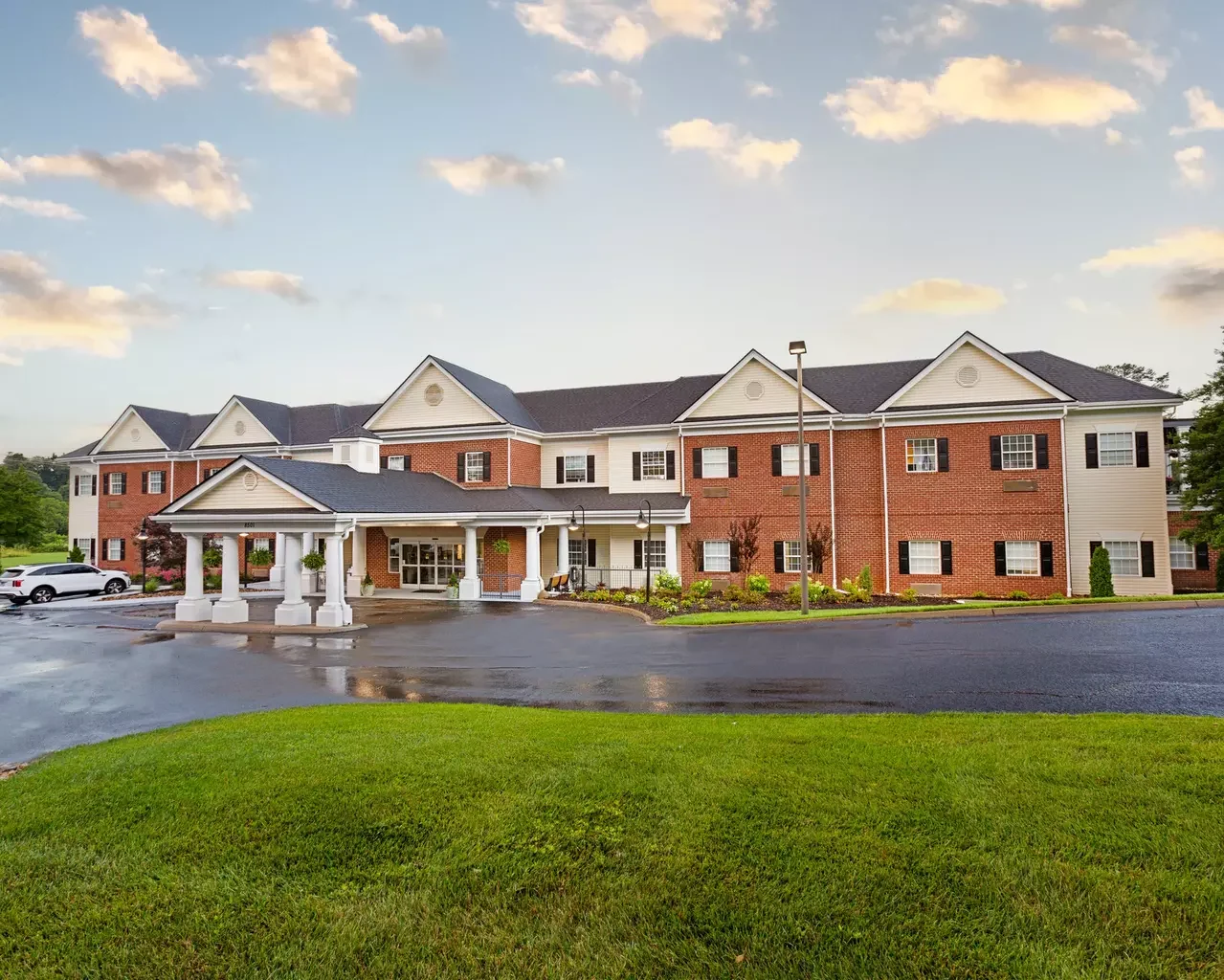 Photo of StoryPoint Knoxville West