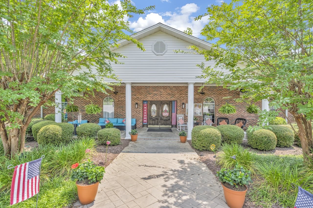 Photo of Longwood Plantation