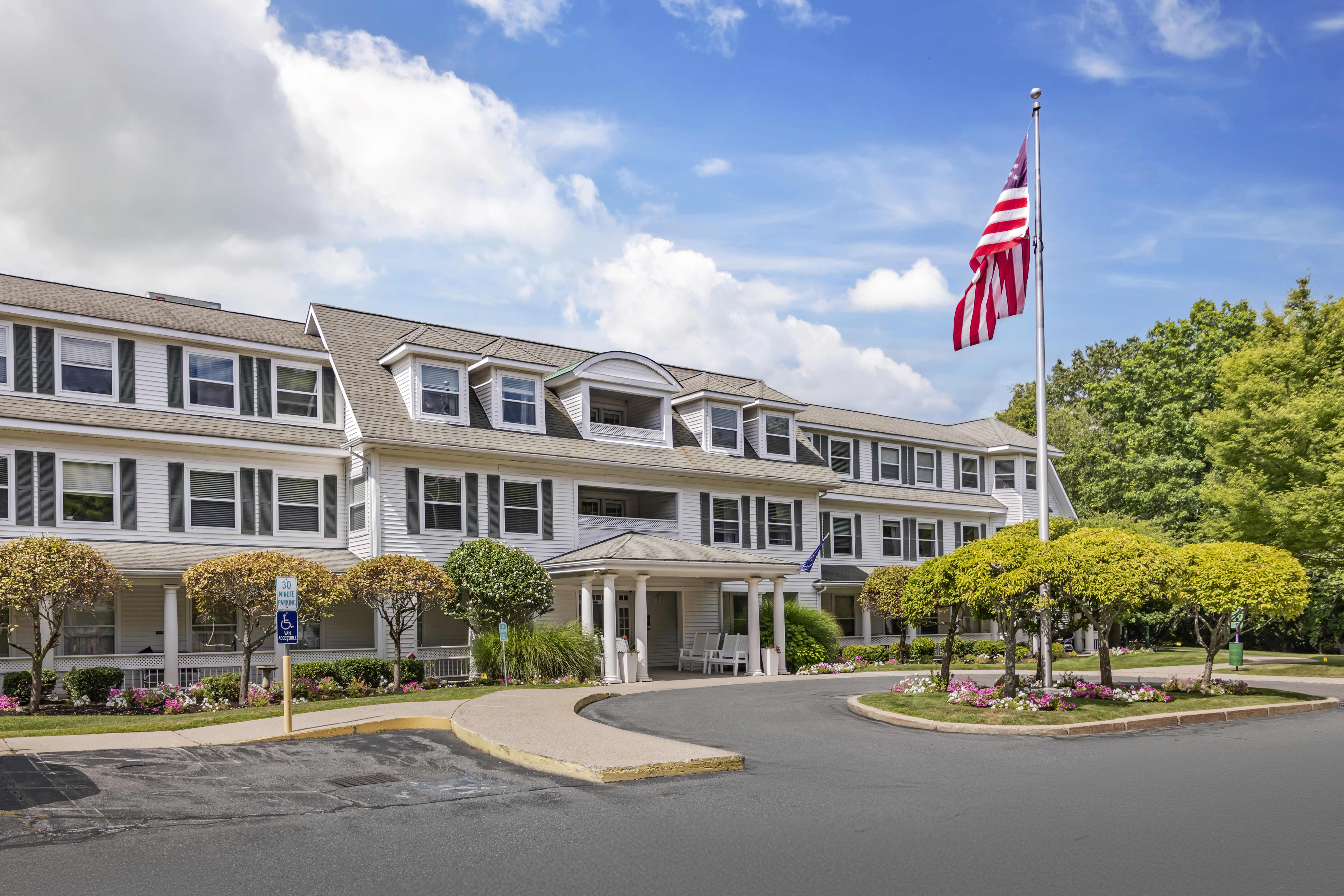 Photo of Charter Senior Living of Danvers