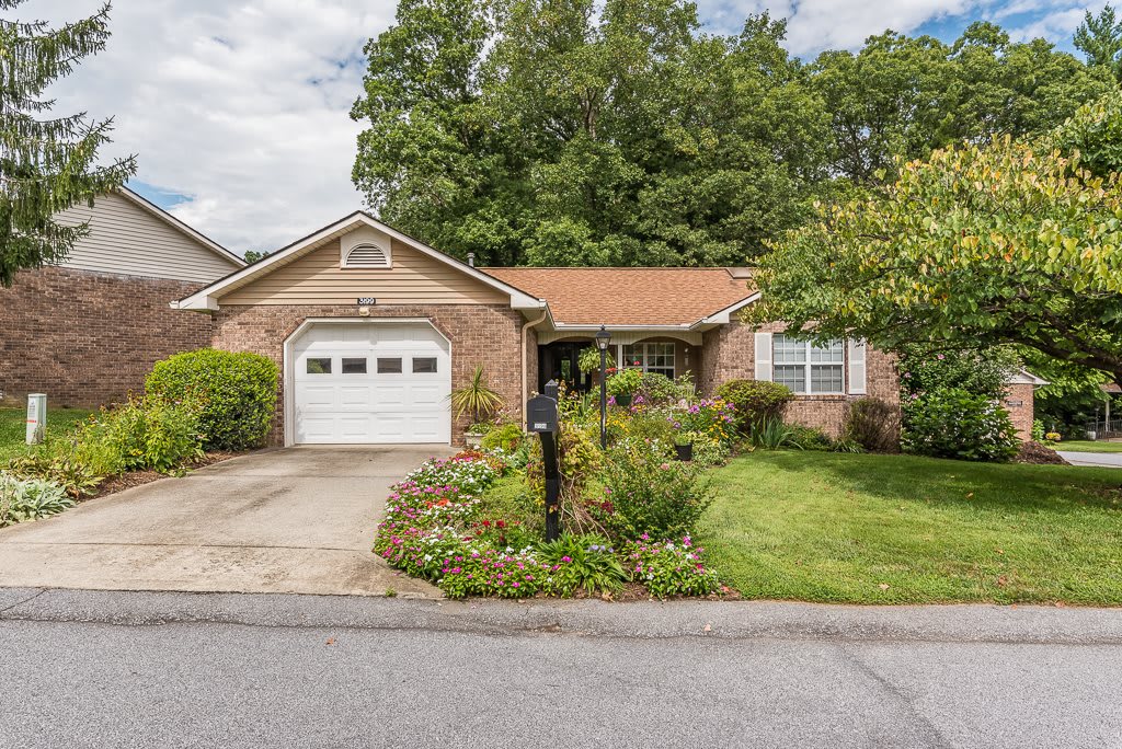 Photo of Heritage Hills Senior Living