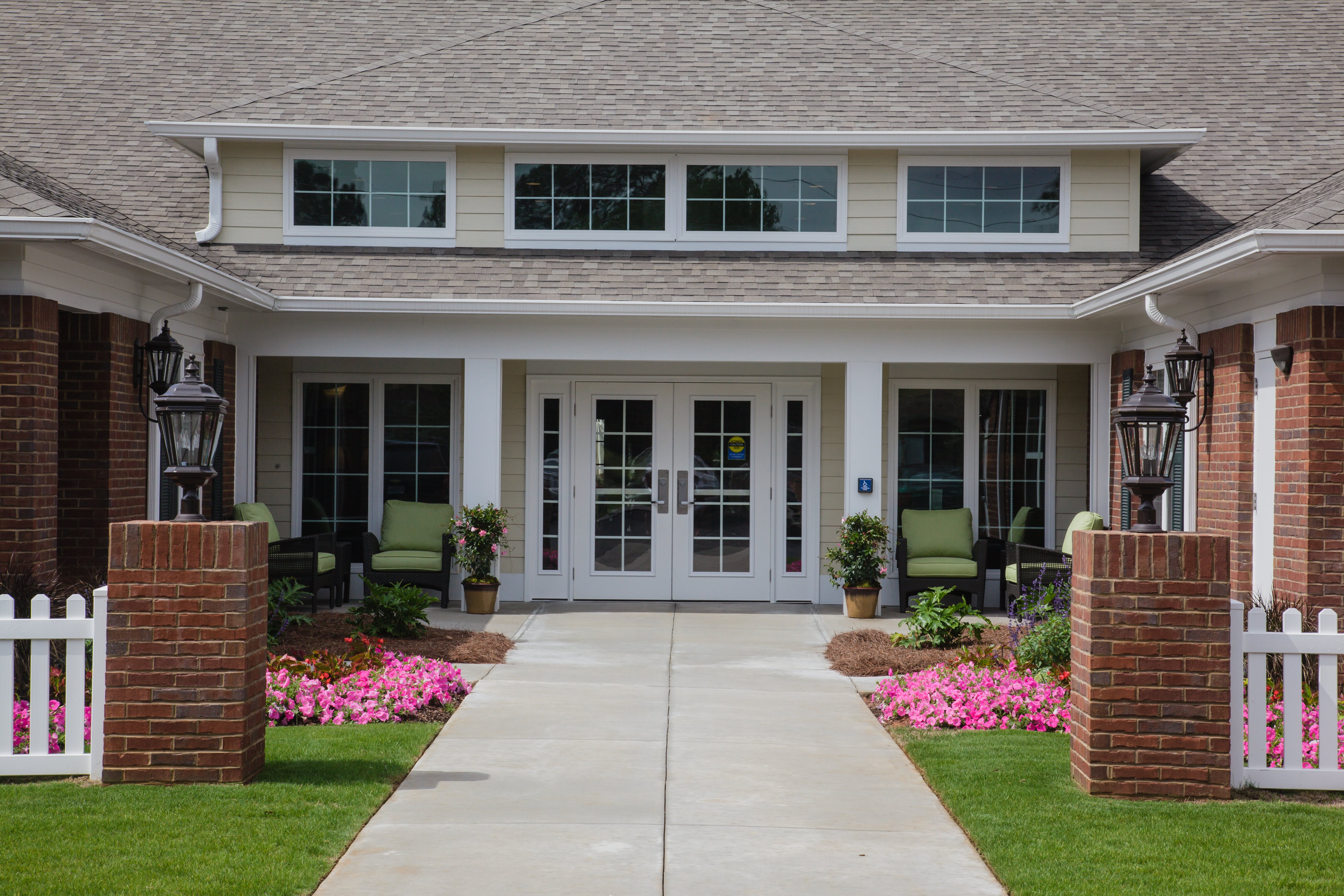 Country Place Senior Living of Canton  - Mulberry community exterior