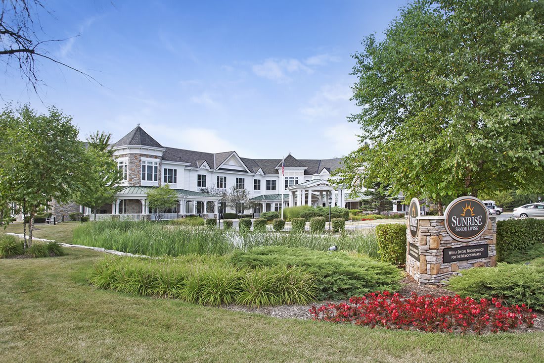 Chapters Living of Barrington community exterior