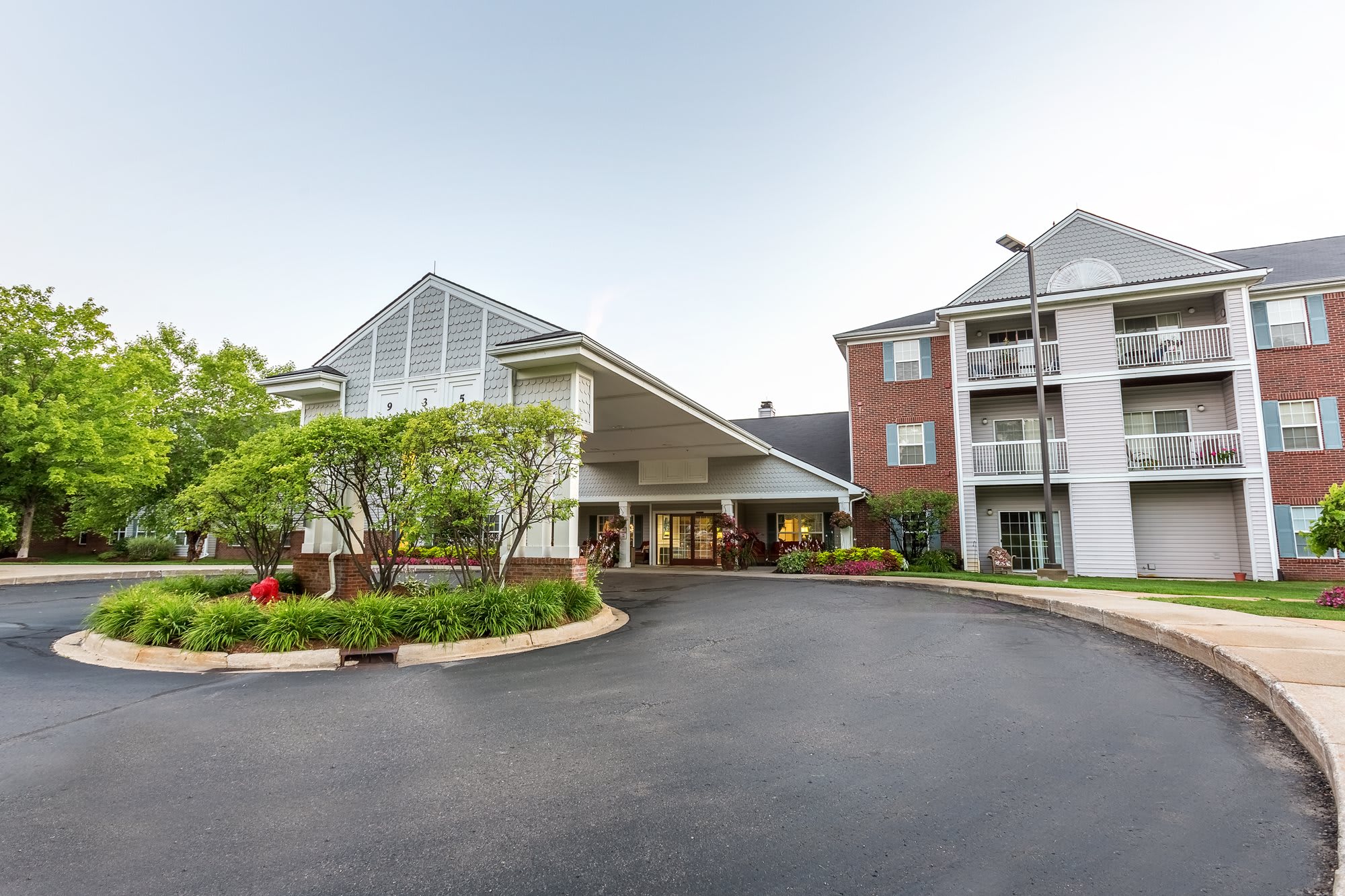 Independence Village of White Lake Community Exterior