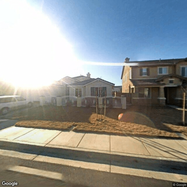 street view of Oak Fence Senior Living