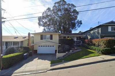 Photo of Lake Chabot Care Home