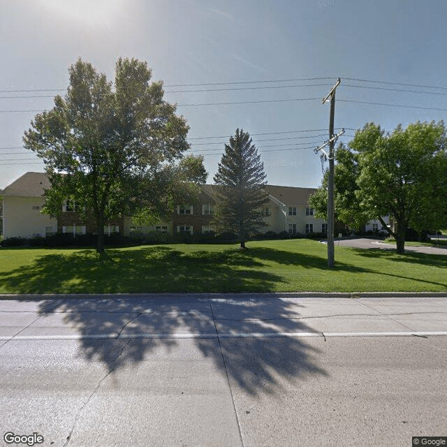 street view of Oak Park Place - Albert Lea