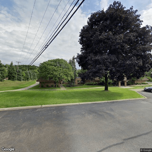 street view of Farmington Hills Inn