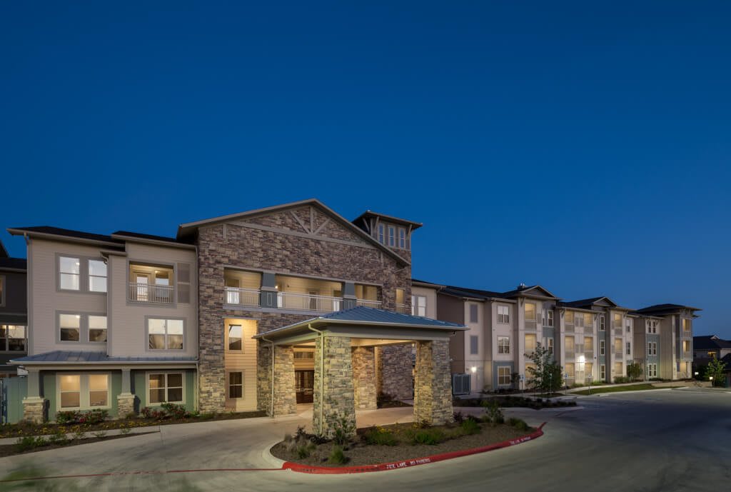 Discovery Village Stone Oak Independent Living community exterior