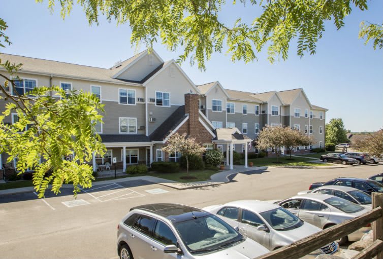 Charter Senior Living of Verona community exterior