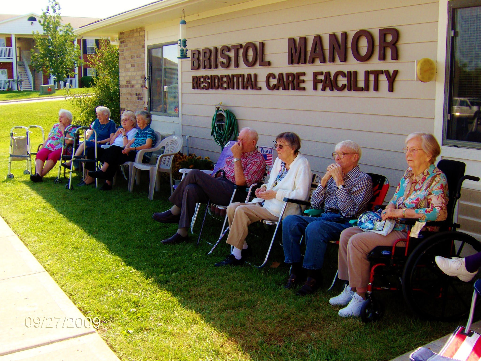 Bristol Manor of Bethany residents