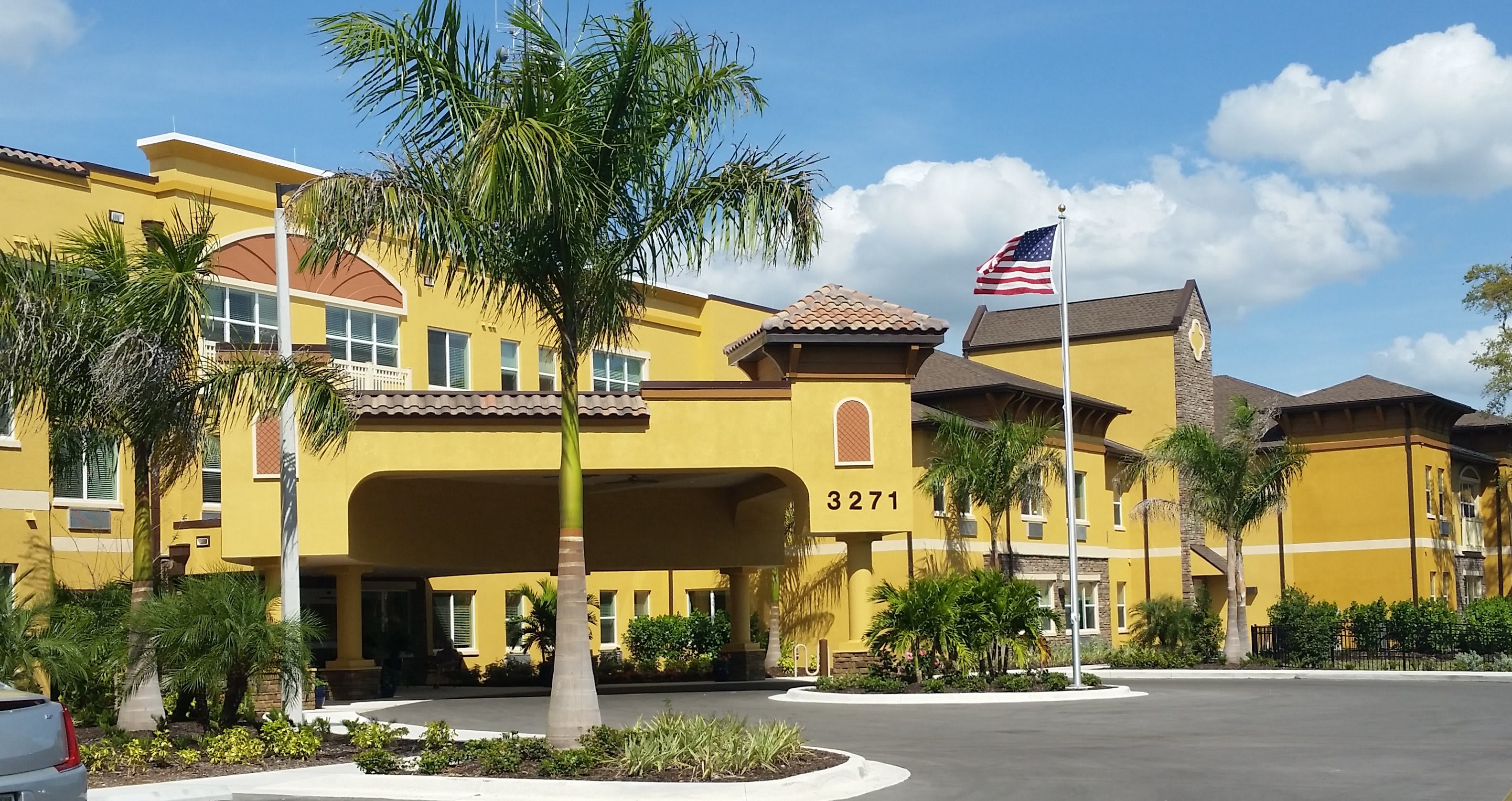 Aravilla Sarasota Independent Assisted Living community exterior