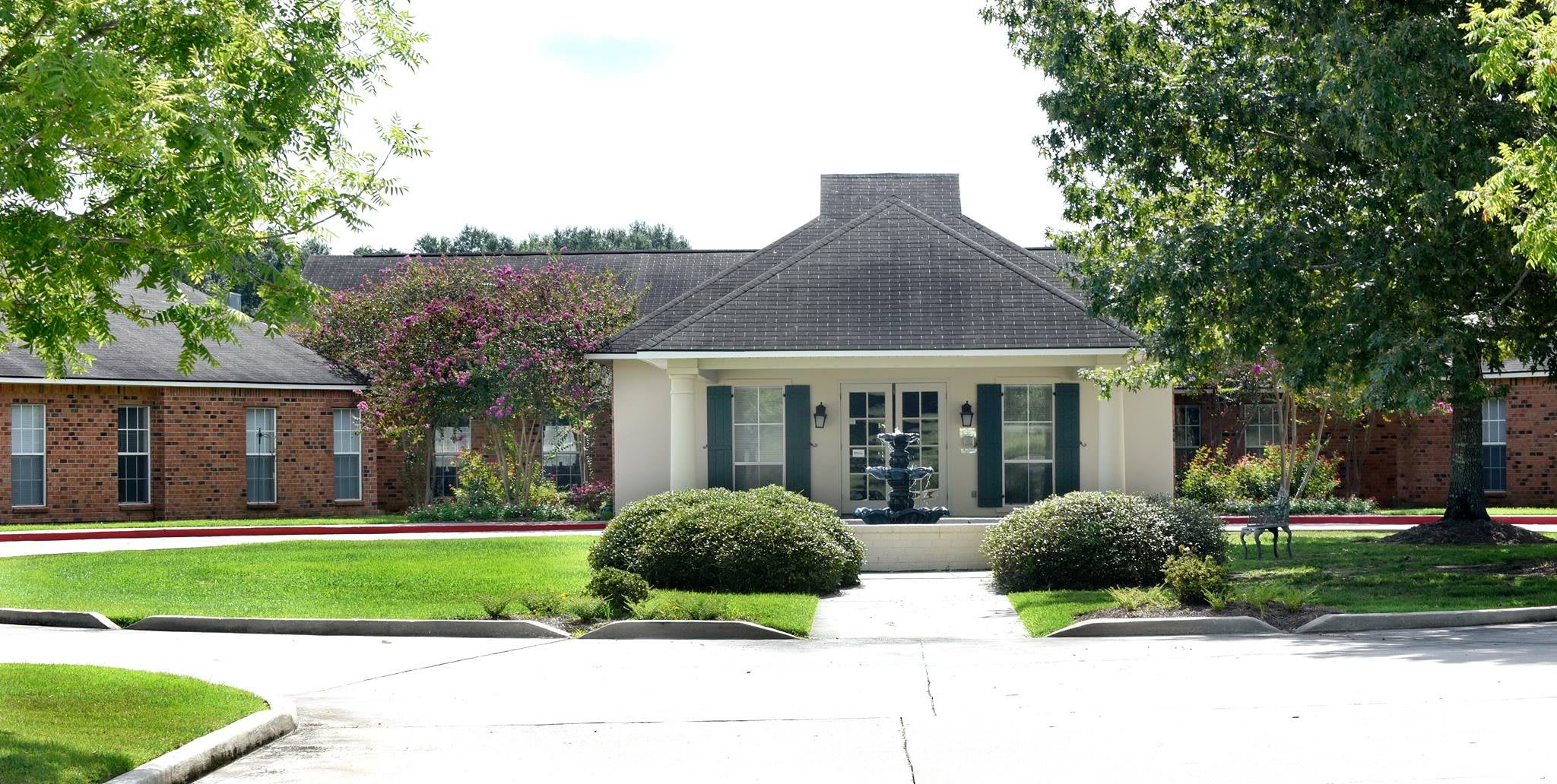 Viva Senior Living at Oakwood 